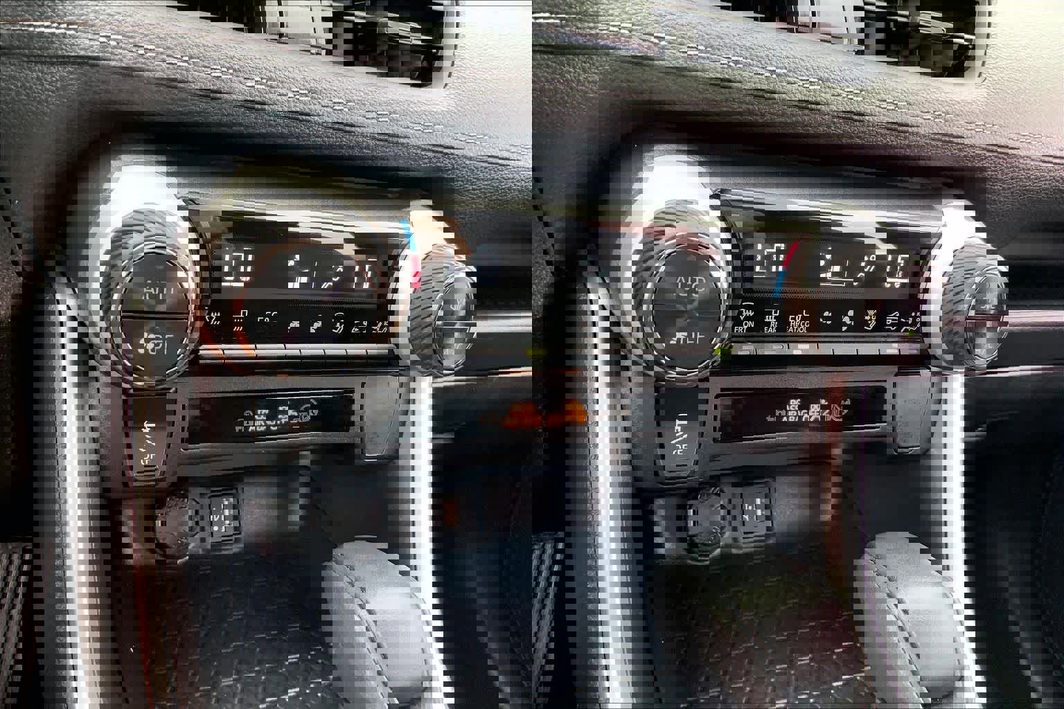 Used 2024 Toyota RAV4 XLE image 32