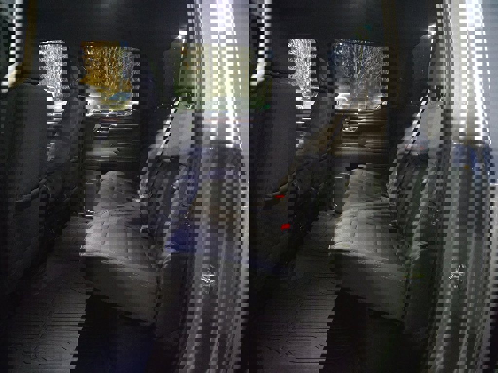 Used 2024 GMC Sierra 1500 Elevation image 16