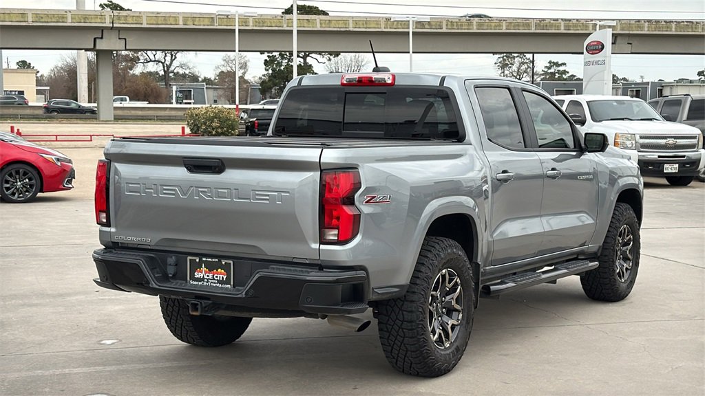 Used 2023 Chevrolet Colorado Z71 w/ Z71 Convenience Package 2 image 5