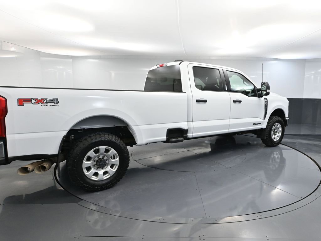 Used 2024 Ford F350 XLT w/ FX4 Off-Road Package image 6