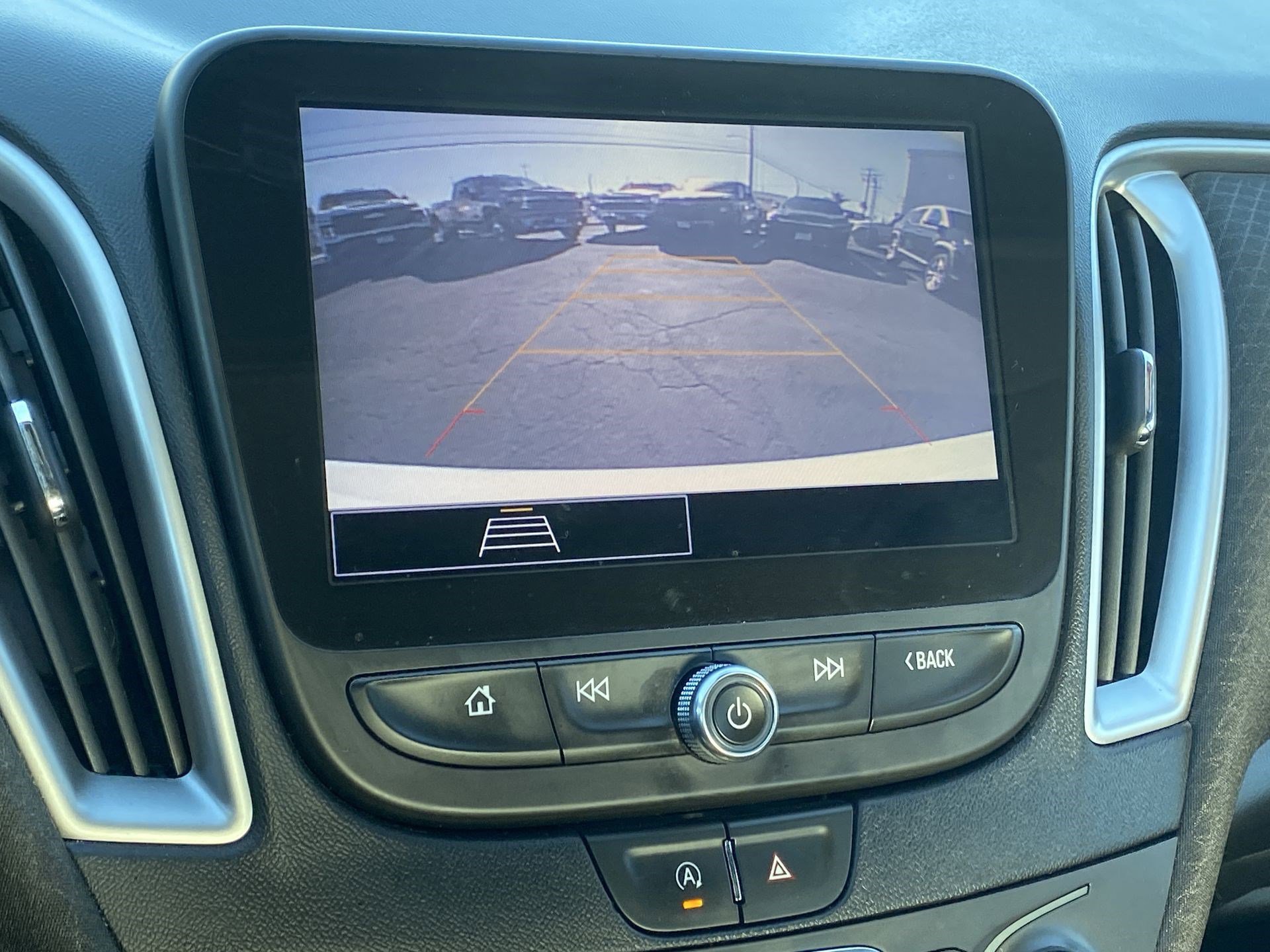 Used 2022 Chevrolet Malibu RS image 18