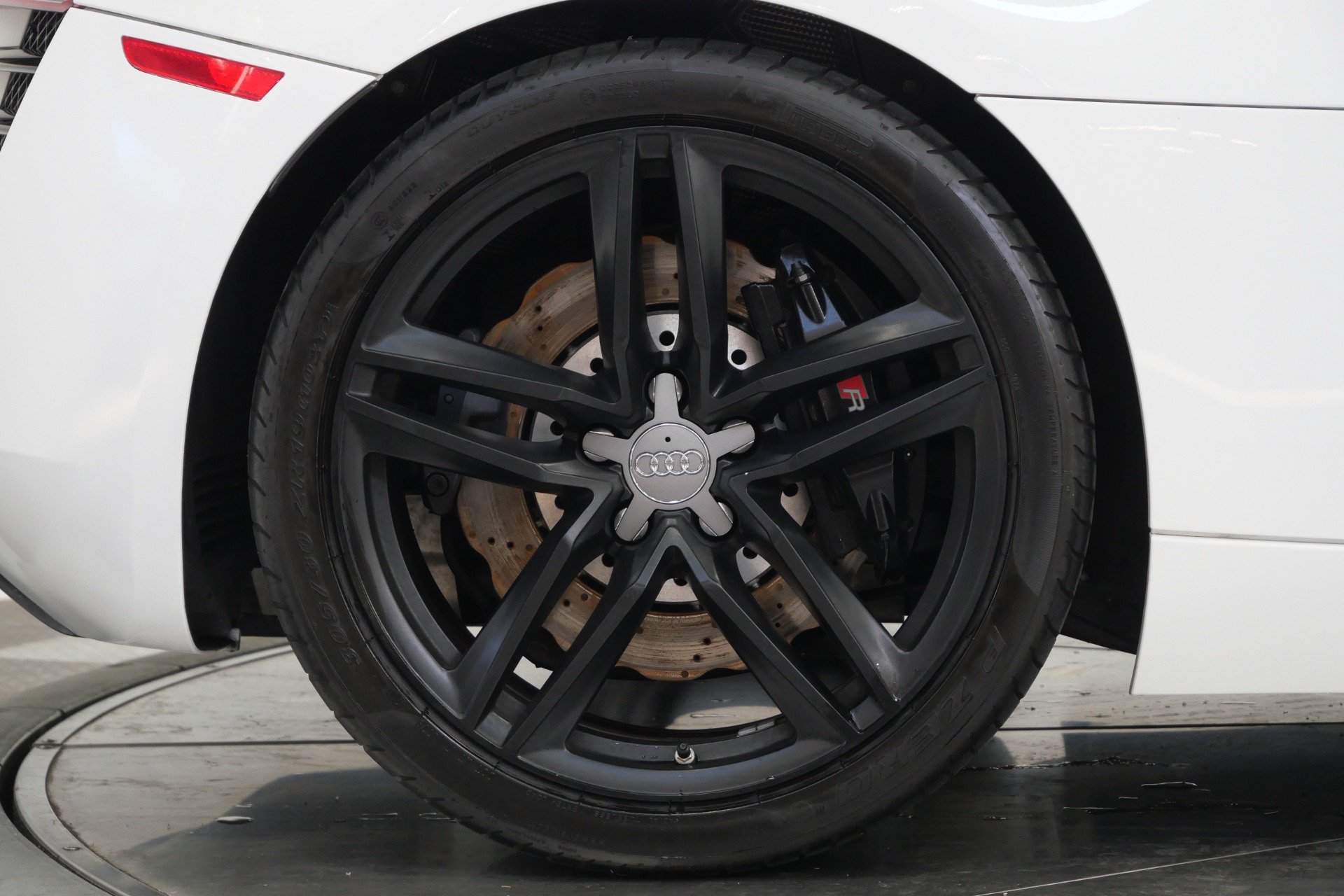 Used 2014 Audi R8 V8 AWD/4WD image 40