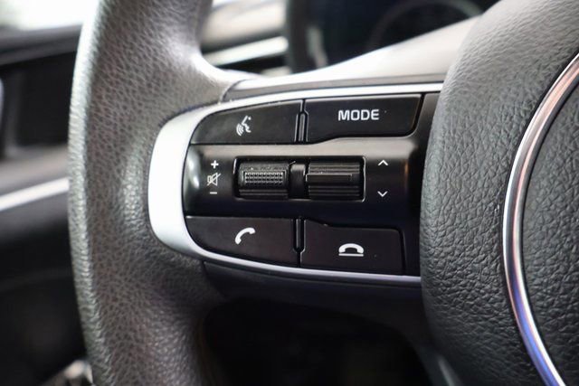 Used 2024 Kia K5 LXS image 16