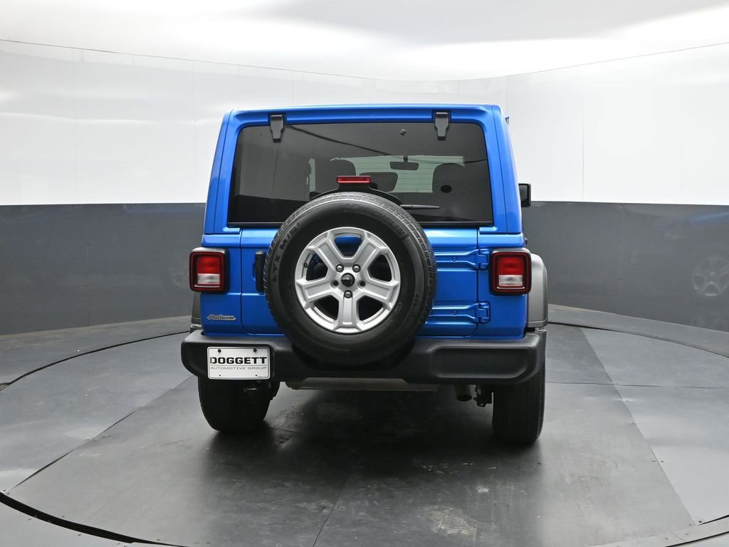 Used 2022 Jeep Wrangler Unlimited Sport w/ Sun And Sound Package AWD/4WD image 8