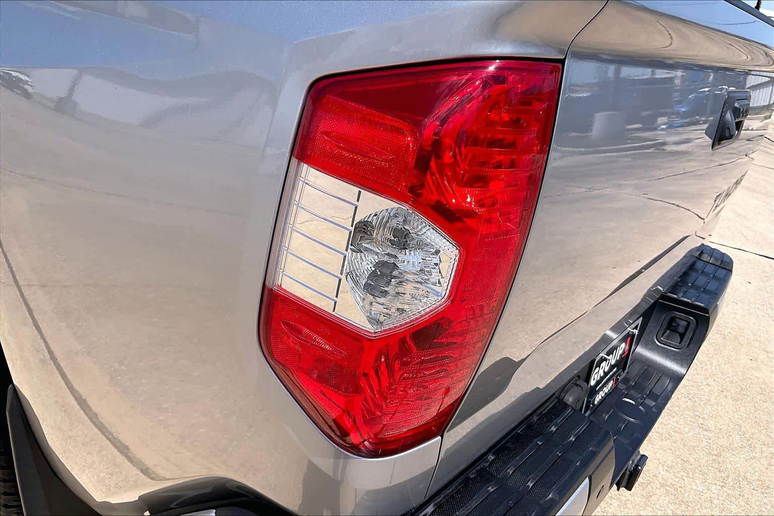 Used 2020 Toyota Tundra Limited w/ Limited Premium Package RWD image 29