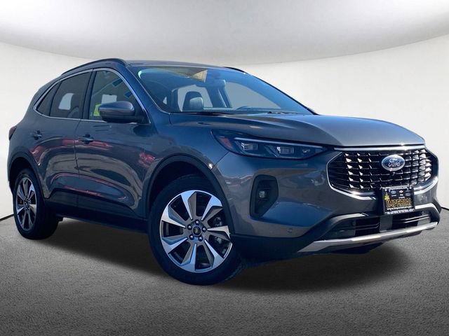 Used 2024 Ford Escape Platinum video 2