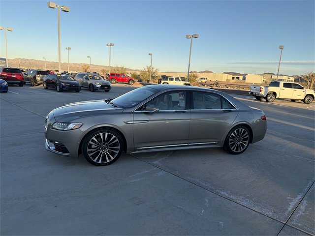 Used 2019 Lincoln Continental Reserve image 8