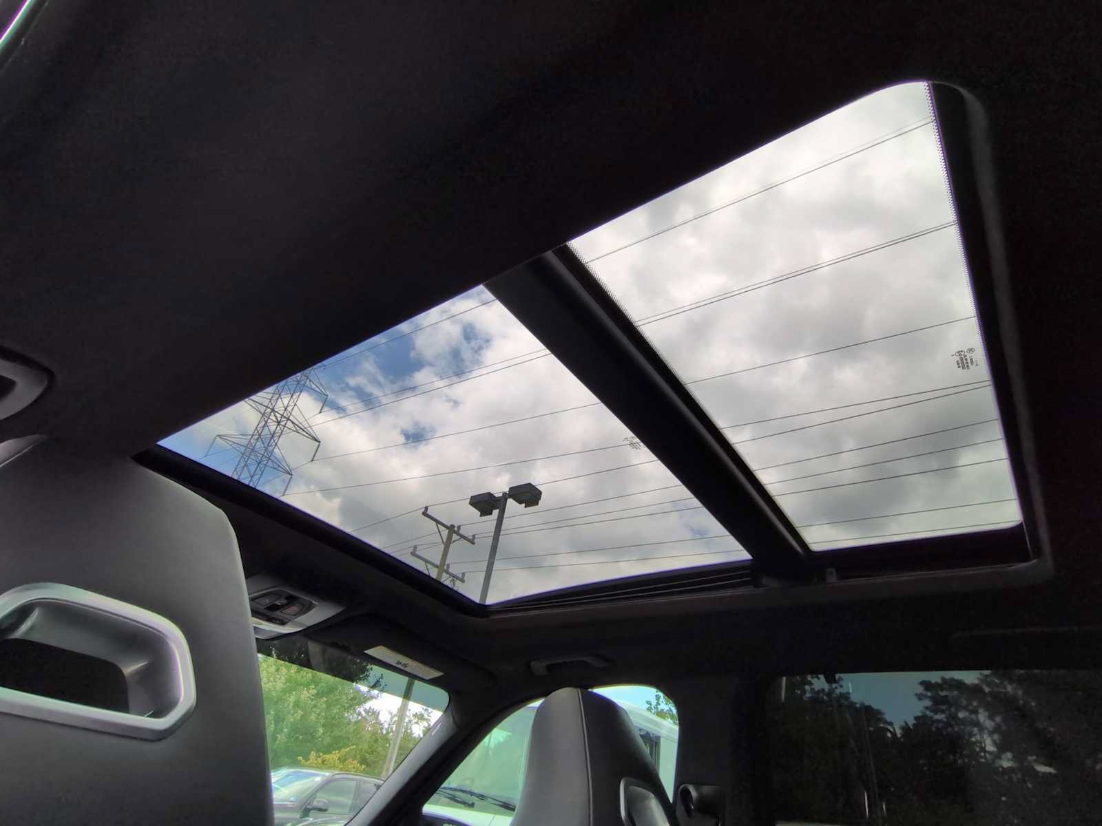 Used 2018 BMW X5 M AWD/4WD image 23