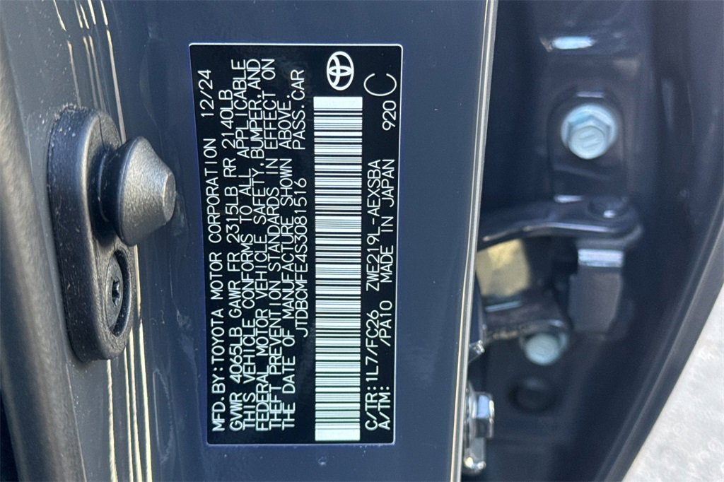 Certified 2025 Toyota Corolla SE image 28