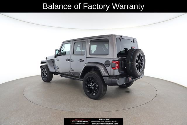 Used 2025 Jeep Wrangler Unlimited Sahara w/ Safety Group image 11
