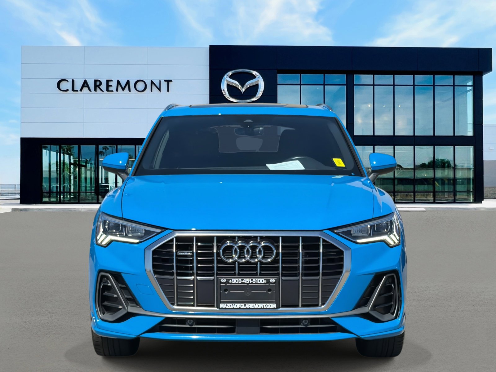 Used 2023 Audi Q3 2.0T Premium image 2