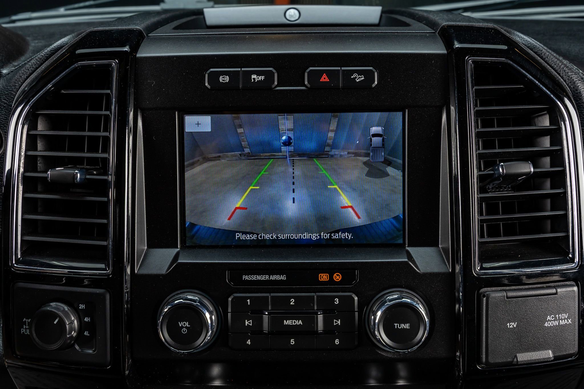 Used 2021 Ford F250 Lariat w/ Lariat Ultimate Package image 25