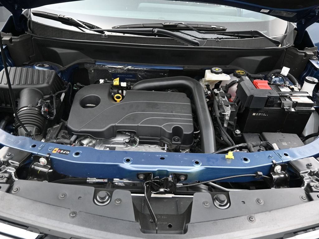 Used 2026 Chevrolet Equinox LT FWD image 11