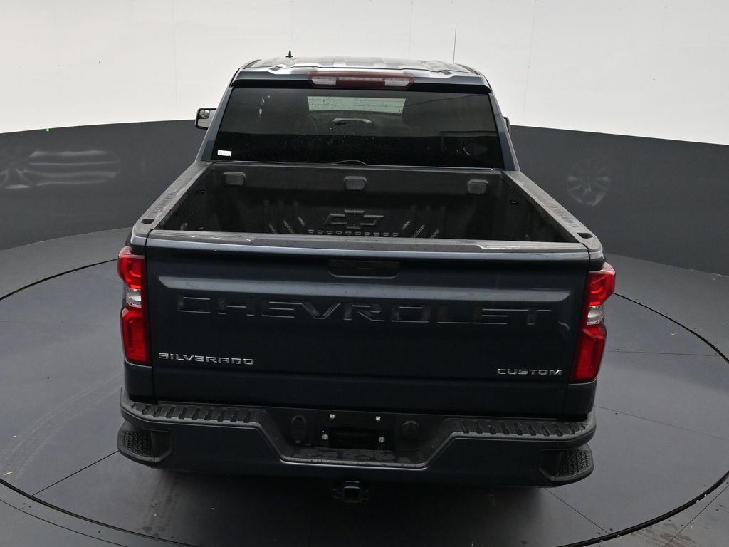 Used 2019 Chevrolet Silverado 1500 Custom w/ Custom Value Package RWD image 15
