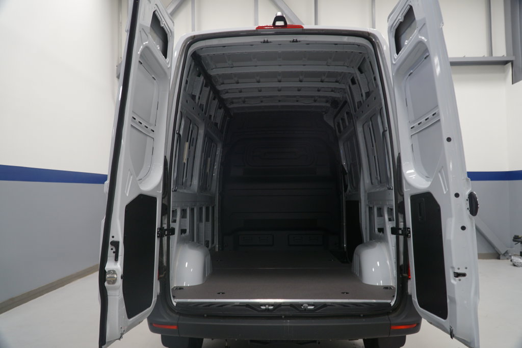 New 2025 Mercedes-Benz Sprinter 2500 image 16