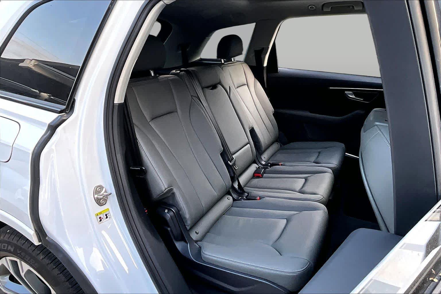 Certified 2026 Audi Q7 2.0T Premium AWD/4WD image 19