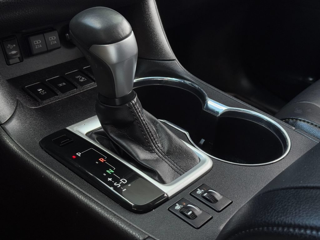 Certified 2019 Toyota Highlander XLE AWD/4WD image 22