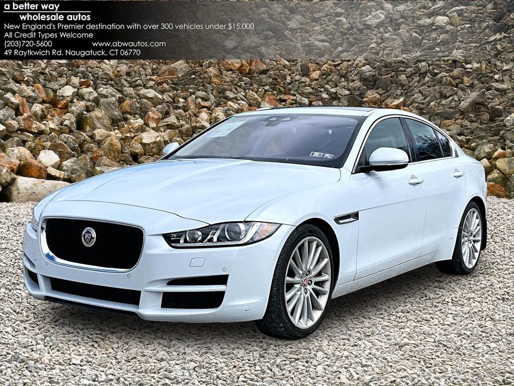 Used 2017 Jaguar XE First Edition image 1