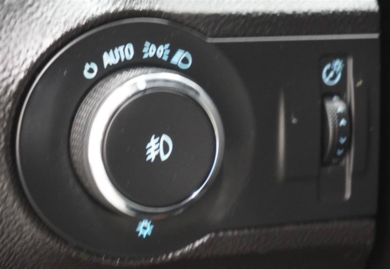 Used 2011 Chevrolet Camaro LT RWD image 18