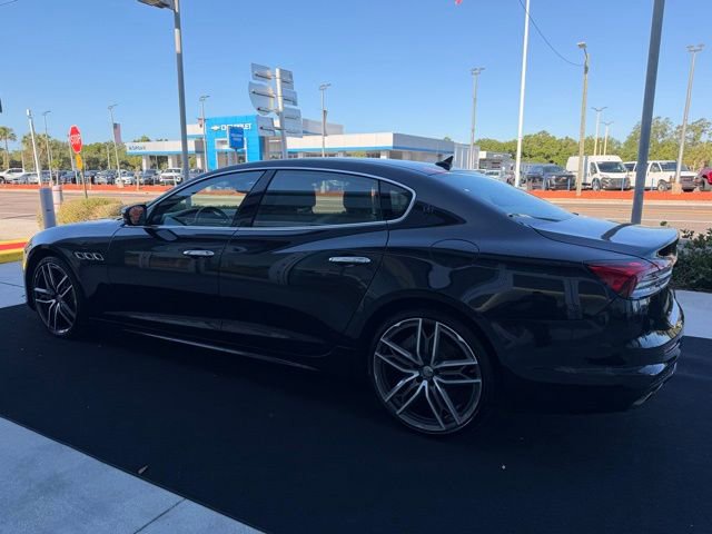 Used 2022 Maserati Quattroporte Modena image 3