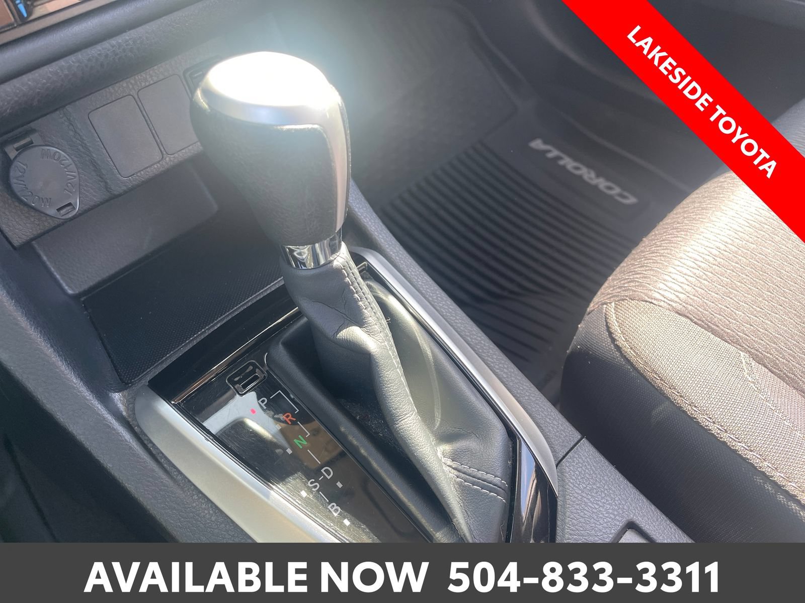 Certified 2018 Toyota Corolla LE FWD image 31