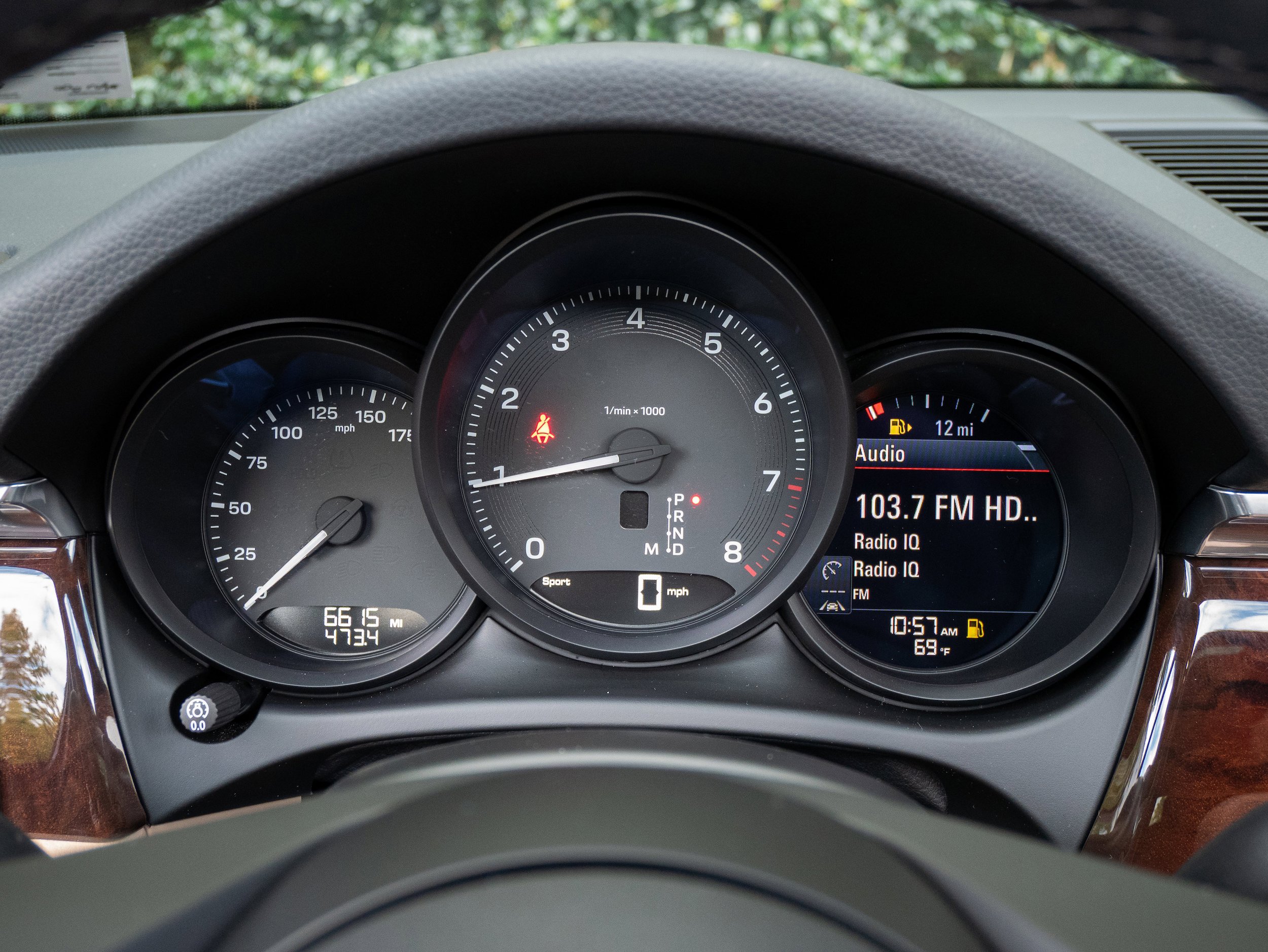 Certified 2025 Porsche Macan AWD/4WD image 19