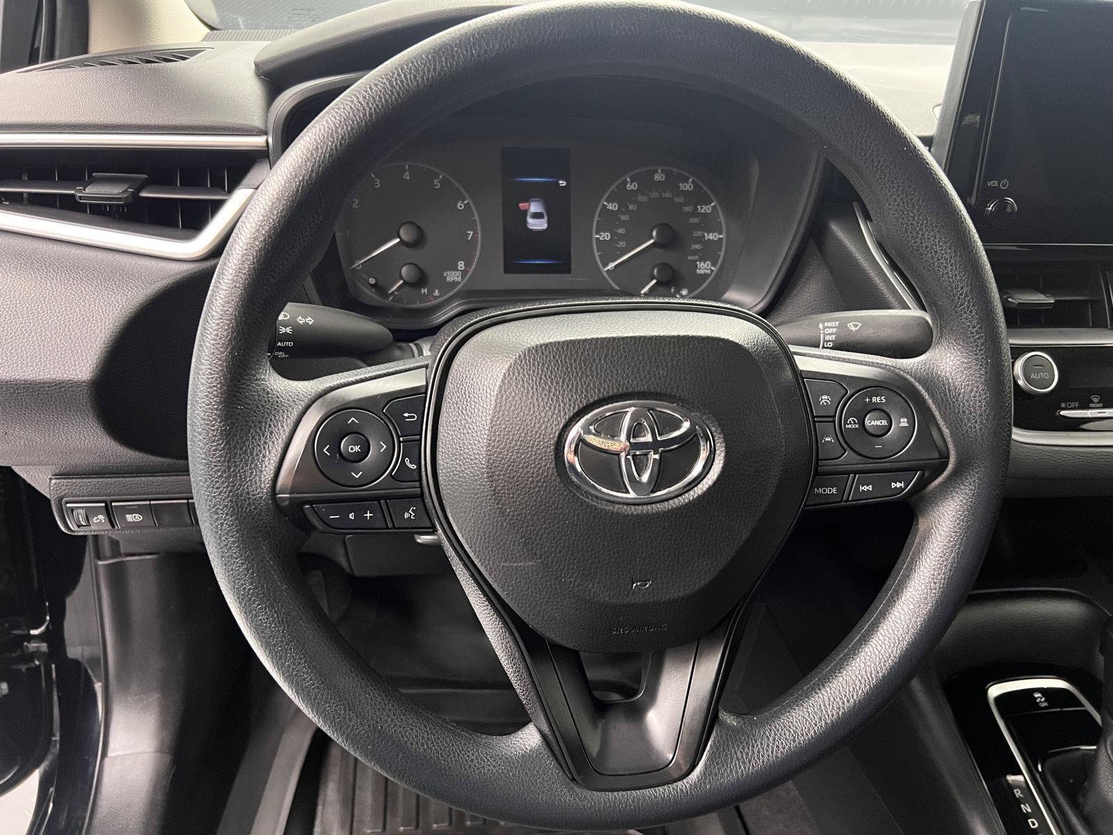 Used 2024 Toyota Corolla LE FWD image 6