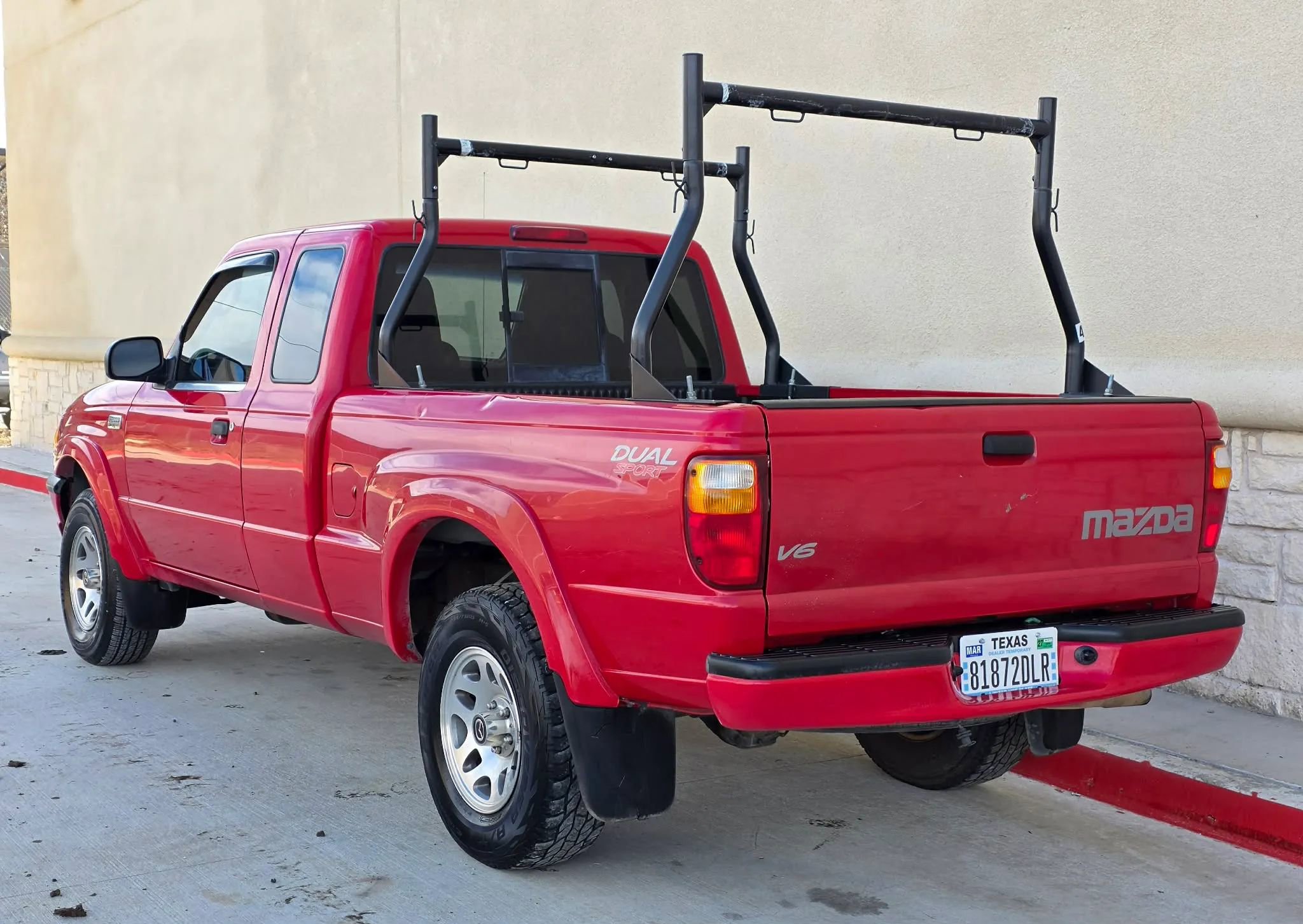 Used 2004 MAZDA B-Series Pickup 2WD Cab Plus B3000 w/ Convenience Pkg image 6