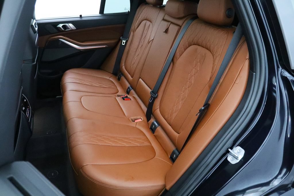 Used 2023 BMW X5 M50i w/ Executive Package AWD/4WD image 11