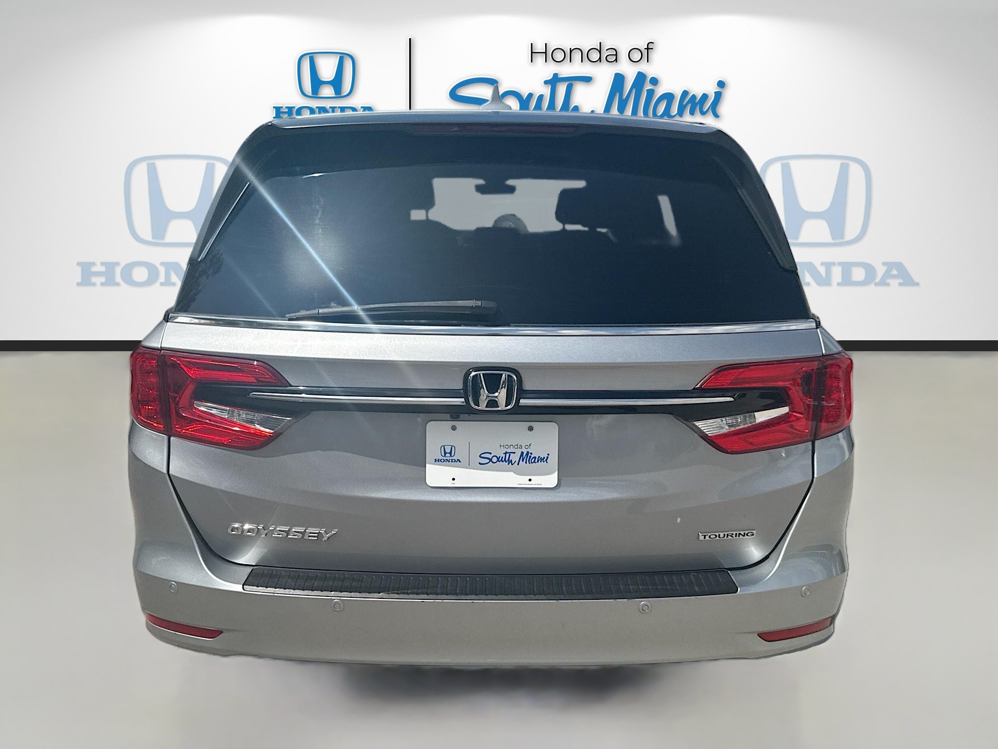 Certified 2024 Honda Odyssey Touring image 6
