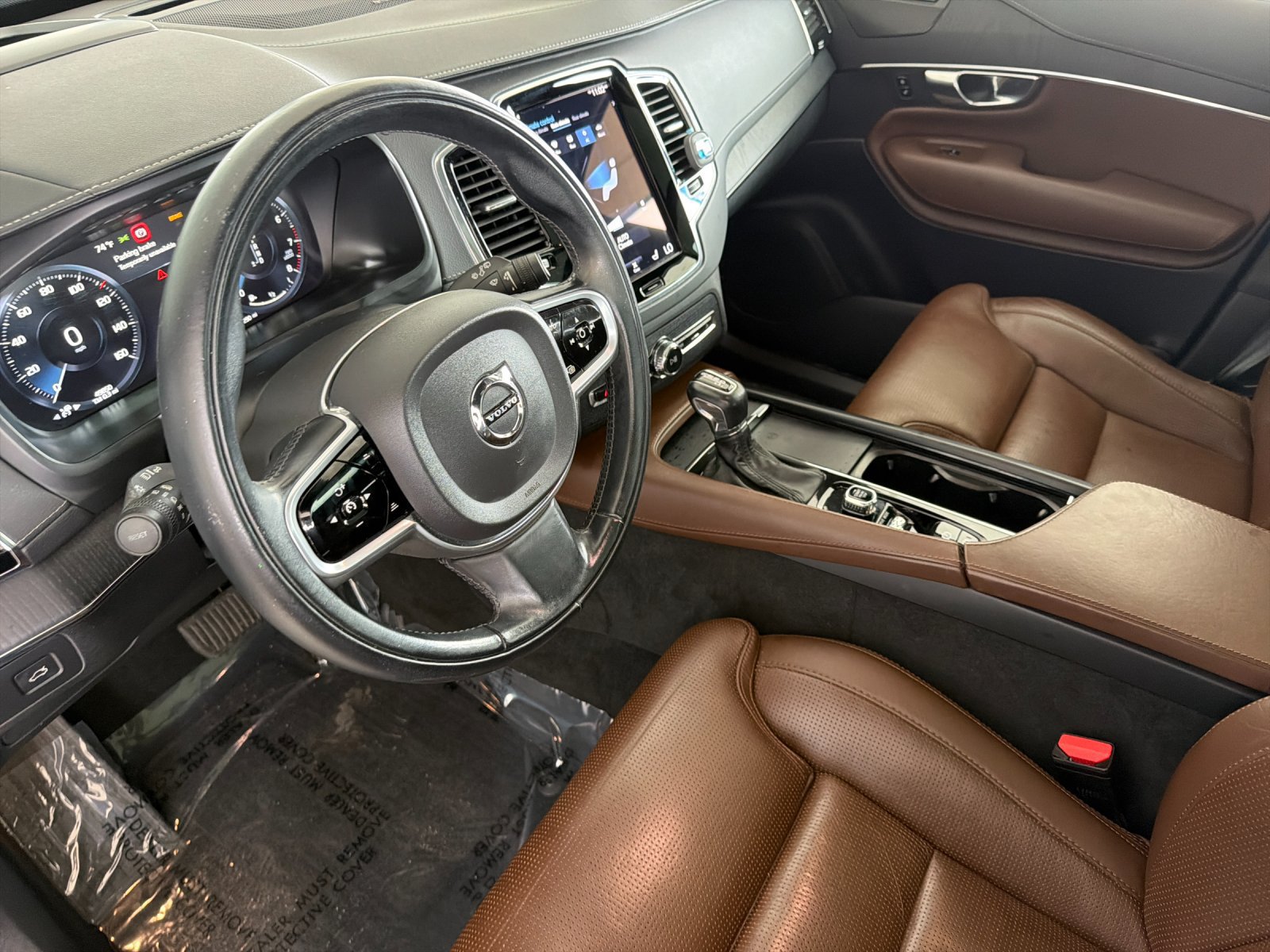 Used 2021 Volvo XC90 T6 Inscription w/ Protection Package Premier AWD/4WD image 9