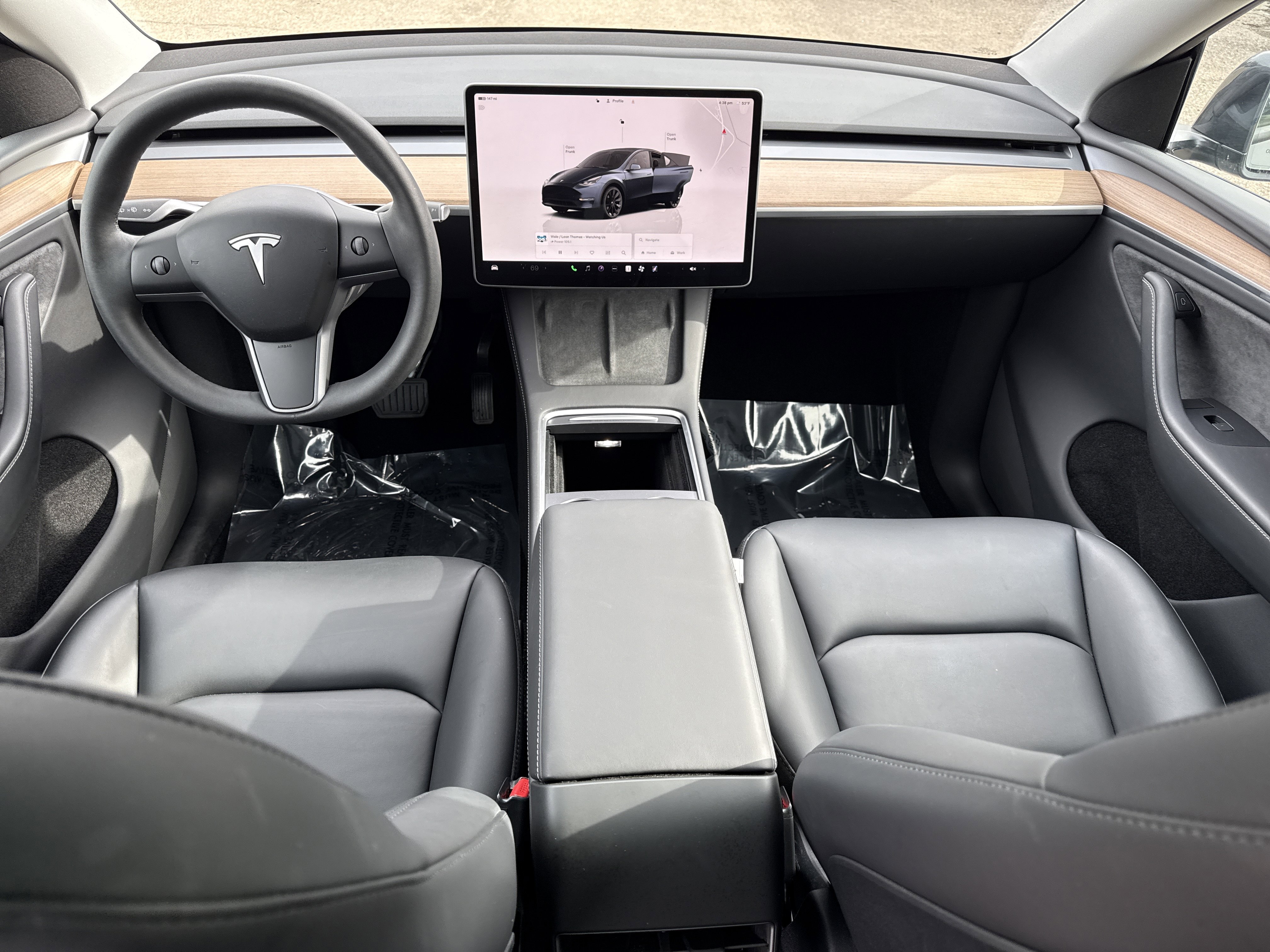 Used 2024 Tesla Model Y Long Range image 19