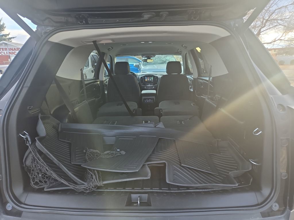 Used 2019 Chevrolet Traverse LT image 25