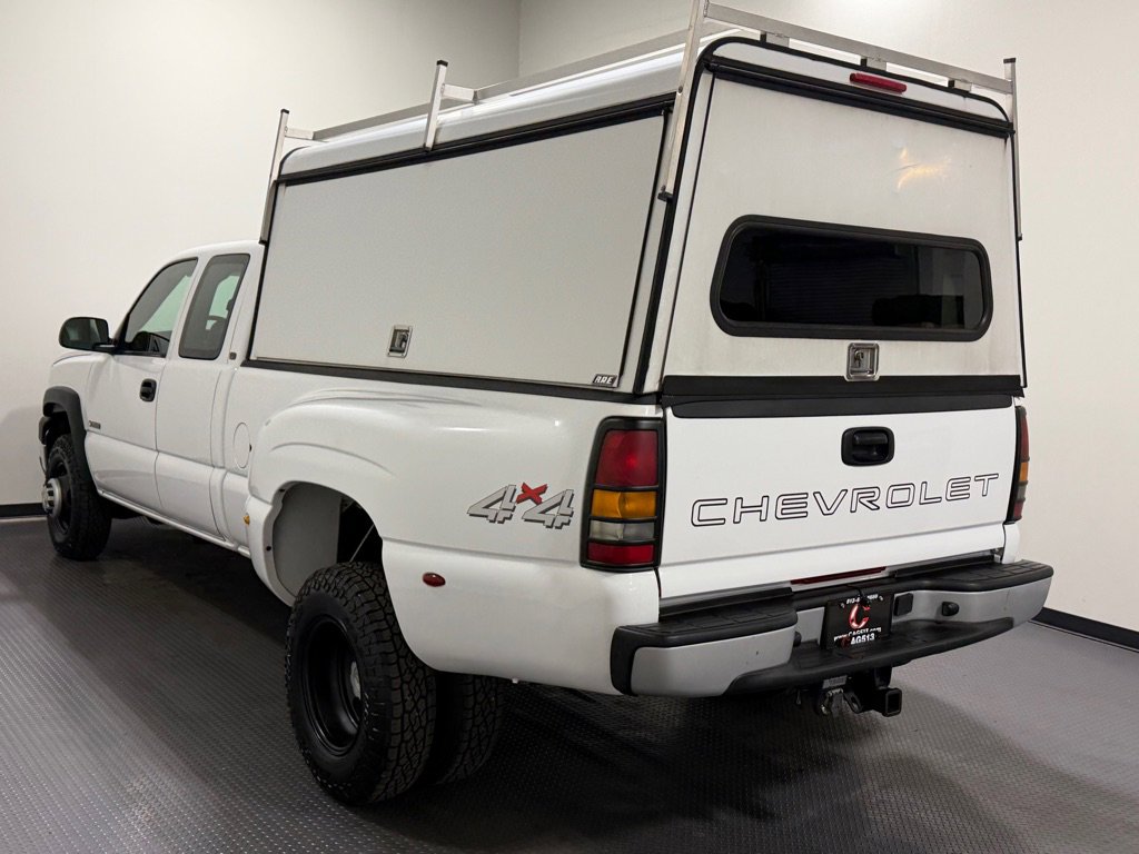 Used 2004 Chevrolet Silverado 3500 4x4 Extended Cab w/ Skid Plate Package image 7
