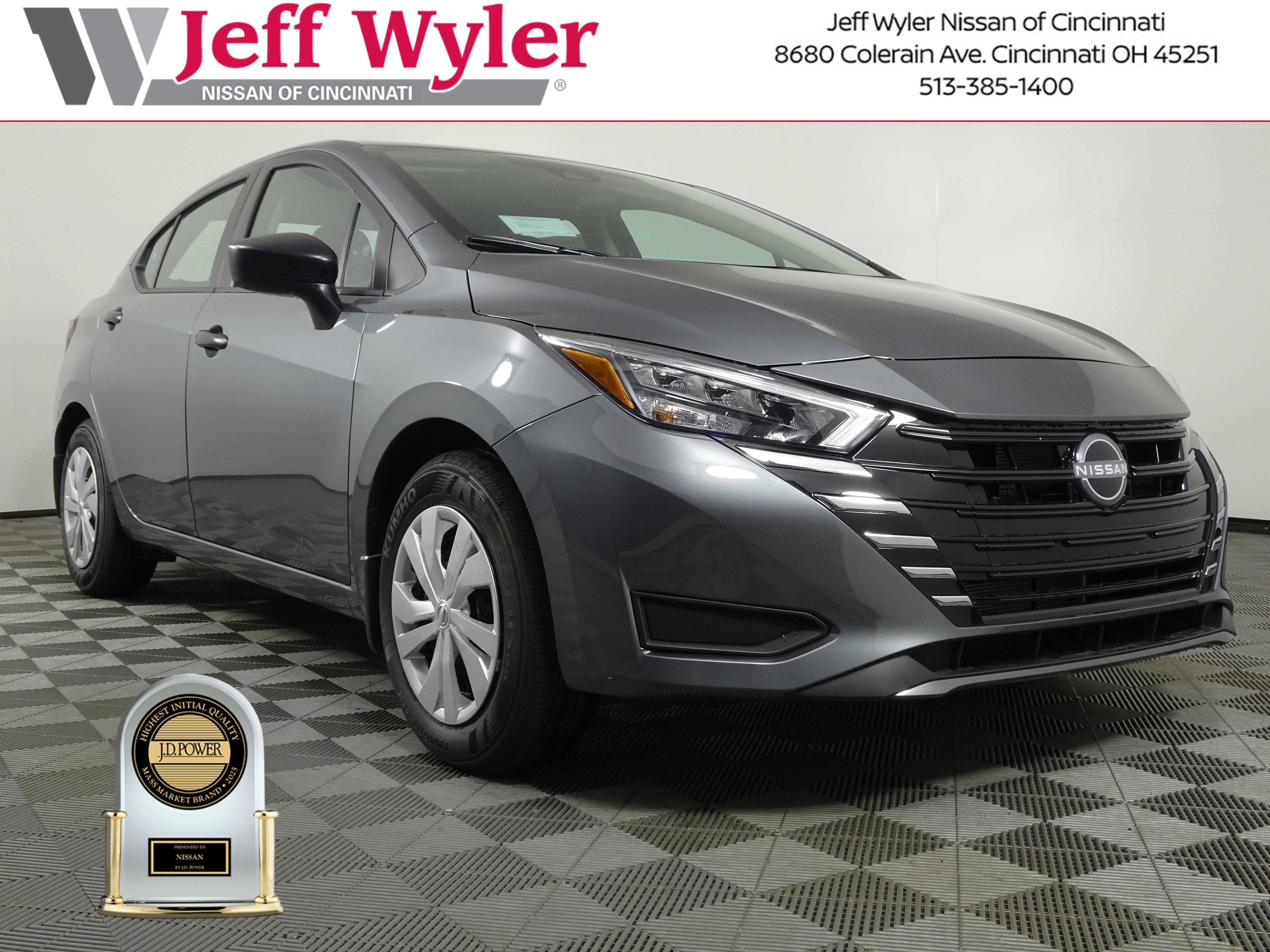 New 2025 Nissan Versa S w/ Trunk Package