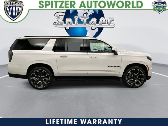 New 2026 Chevrolet Suburban RST w/ RST Capability Package AWD/4WD image 9