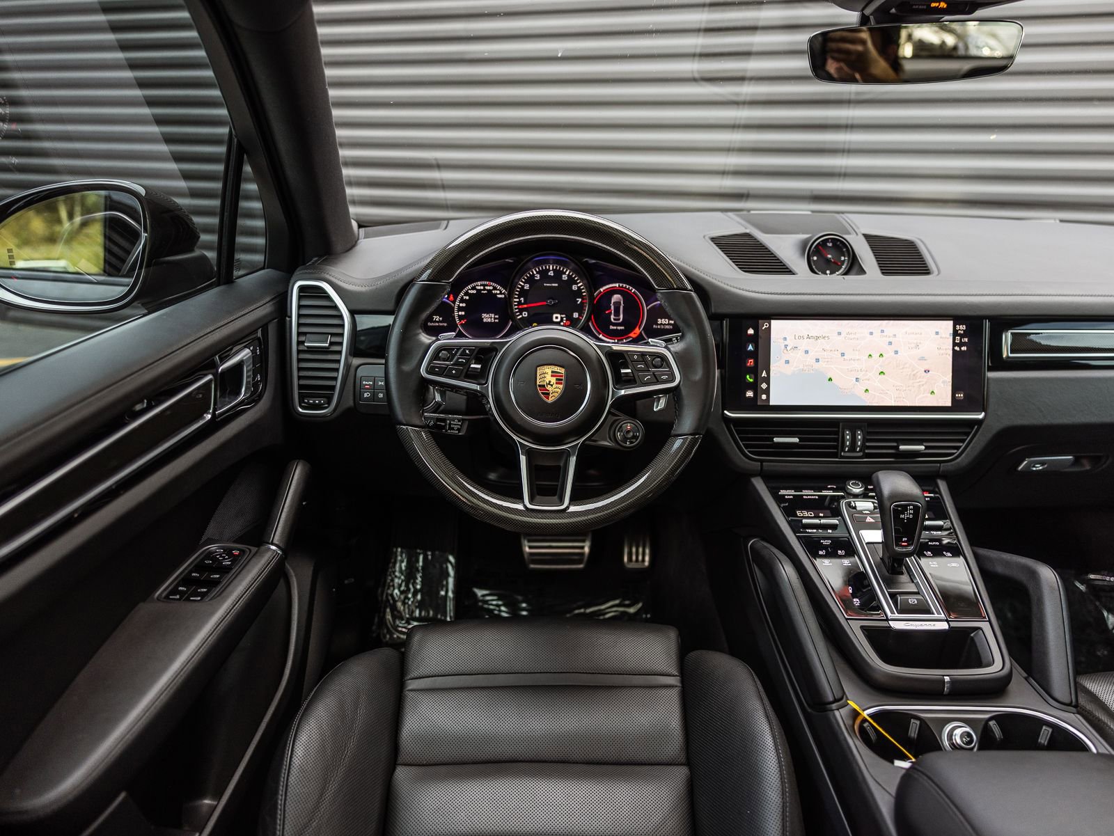 Certified 2023 Porsche Cayenne S image 12