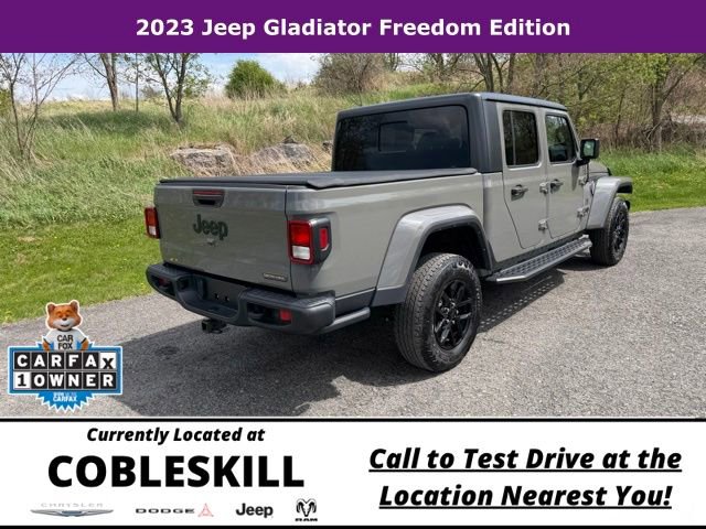 Used 2023 Jeep Gladiator Sport AWD/4WD image 4