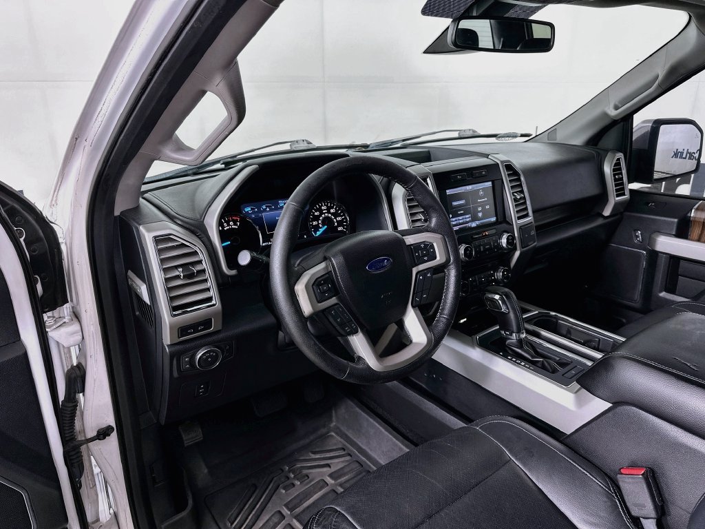 Used 2015 Ford F150 Lariat w/ Equipment Group 502A Luxury RWD image 10