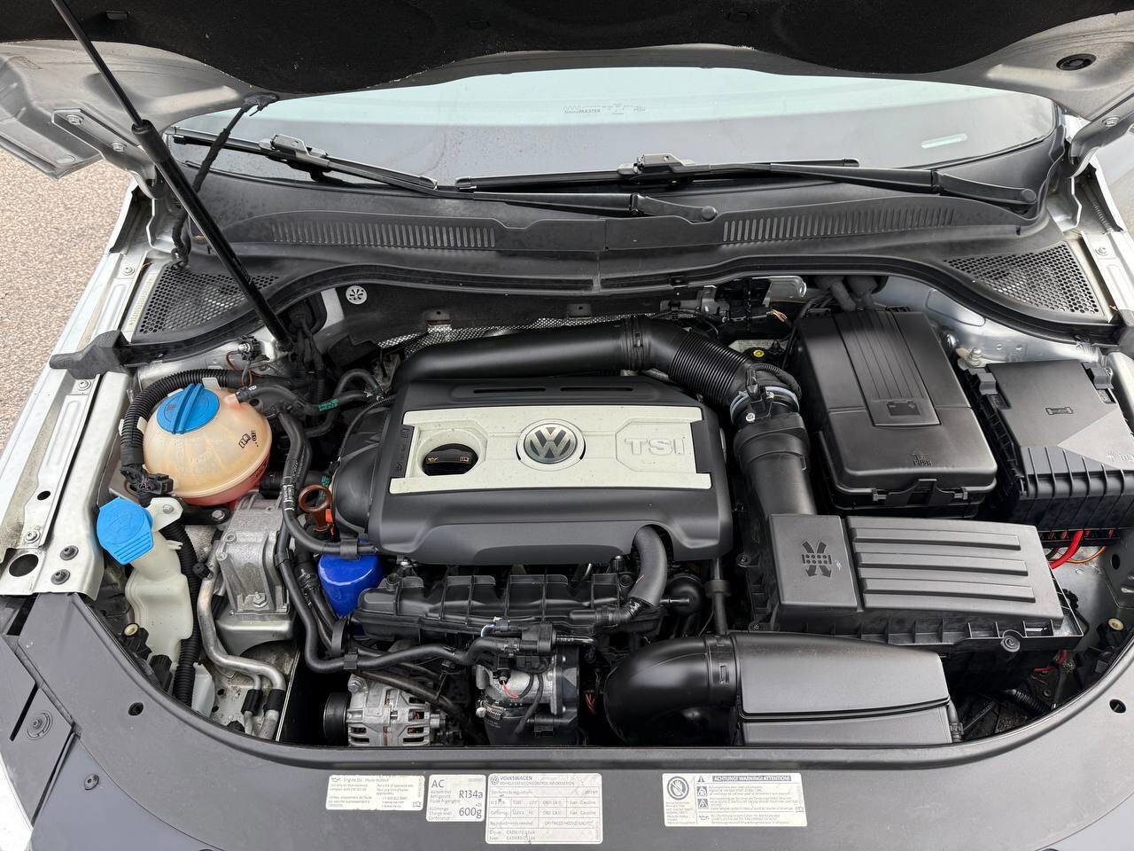 Used 2012 Volkswagen CC Sport image 20