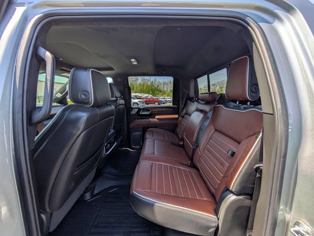 Certified 2025 GMC Sierra 3500 Denali Ultimate AWD/4WD image 30
