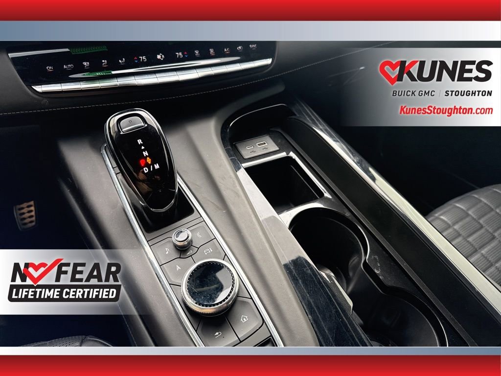 Used 2023 Cadillac Escalade V image 35