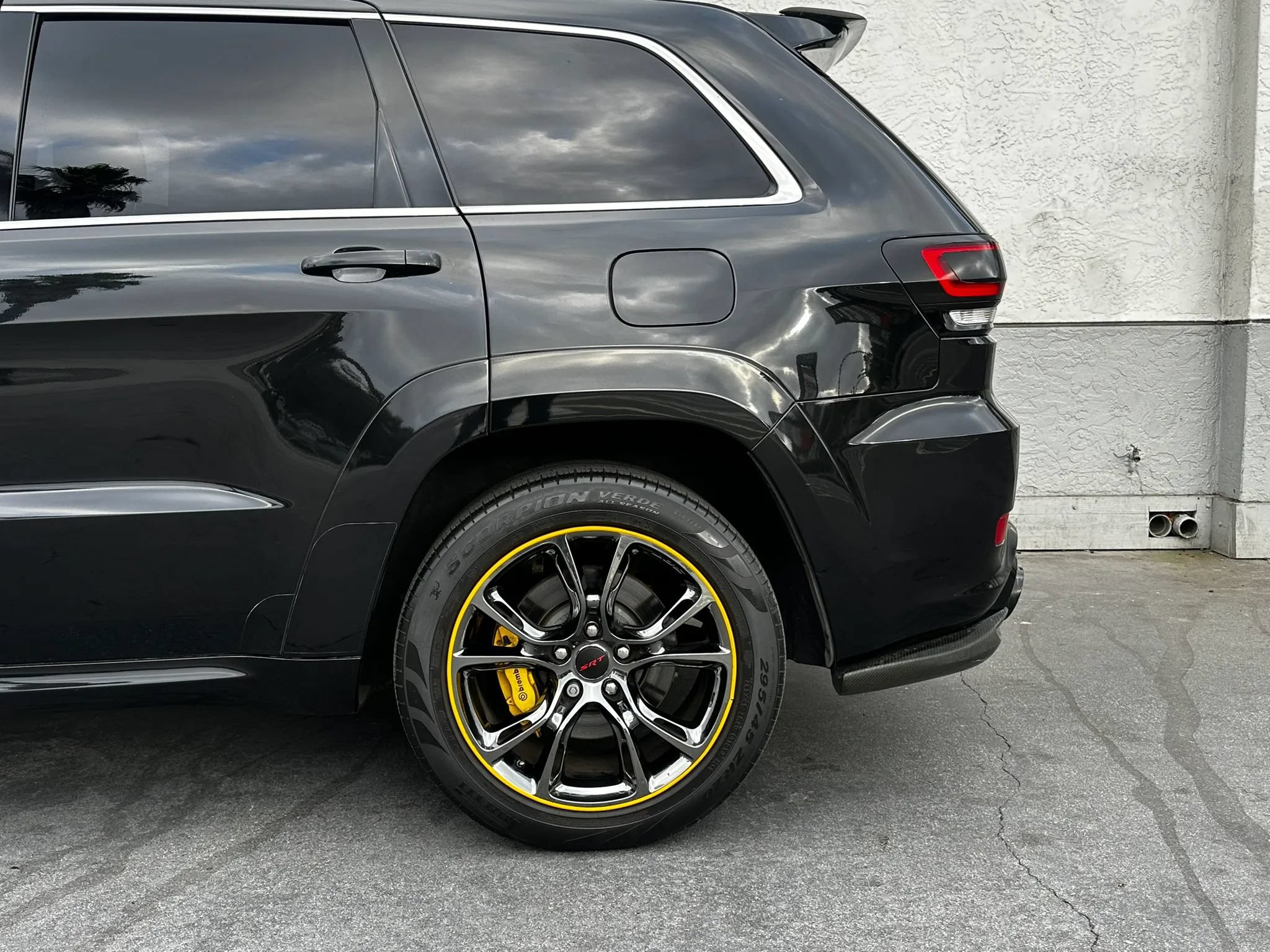 Used 2014 Jeep Grand Cherokee SRT w/ Trailer Tow Group IV AWD/4WD image 4