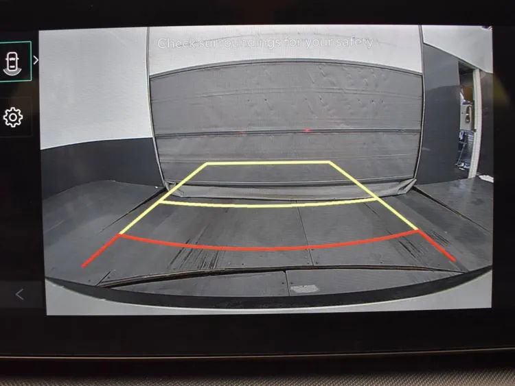 Used 2025 Kia K4 image 31