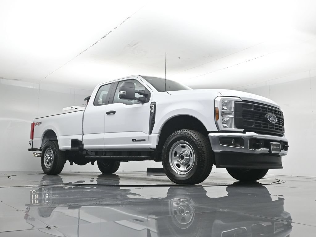 New 2026 Ford F350 XL w/ XL Driver Assist Package AWD/4WD image 2