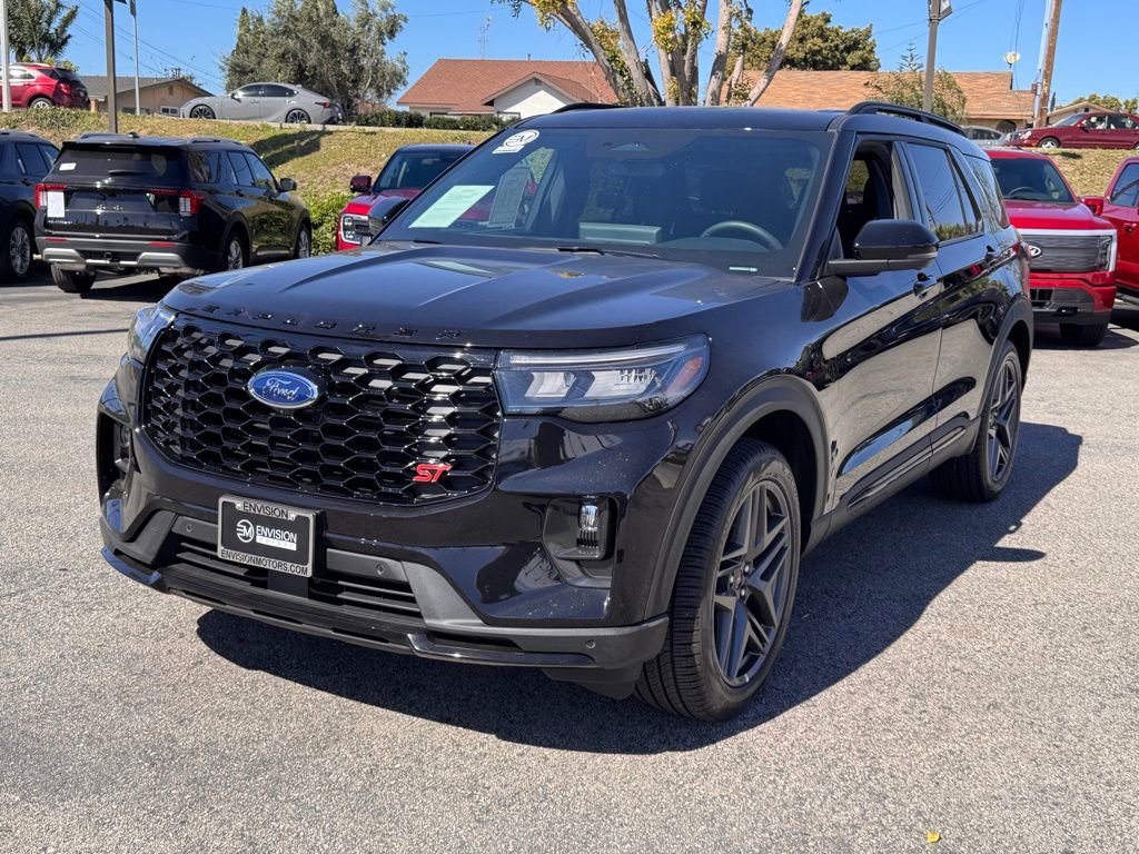 Used 2025 Ford Explorer ST w/ Sun And Sound Package image 7