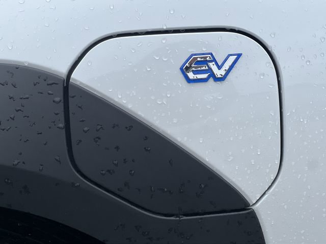 Certified 2025 Subaru Solterra AWD/4WD image 48