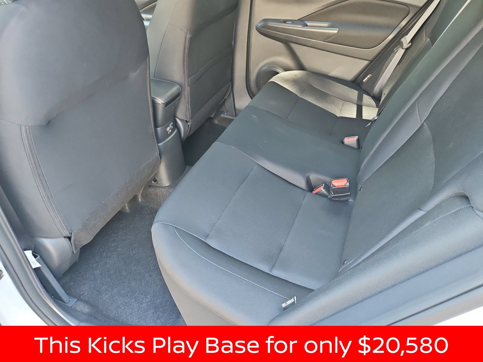 Used 2025 Nissan Kicks Play S FWD image 33