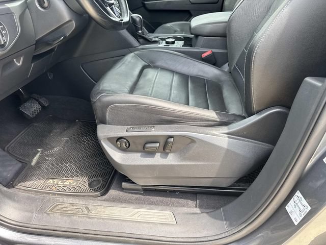 Used 2019 Volkswagen Atlas SEL Premium AWD/4WD image 17