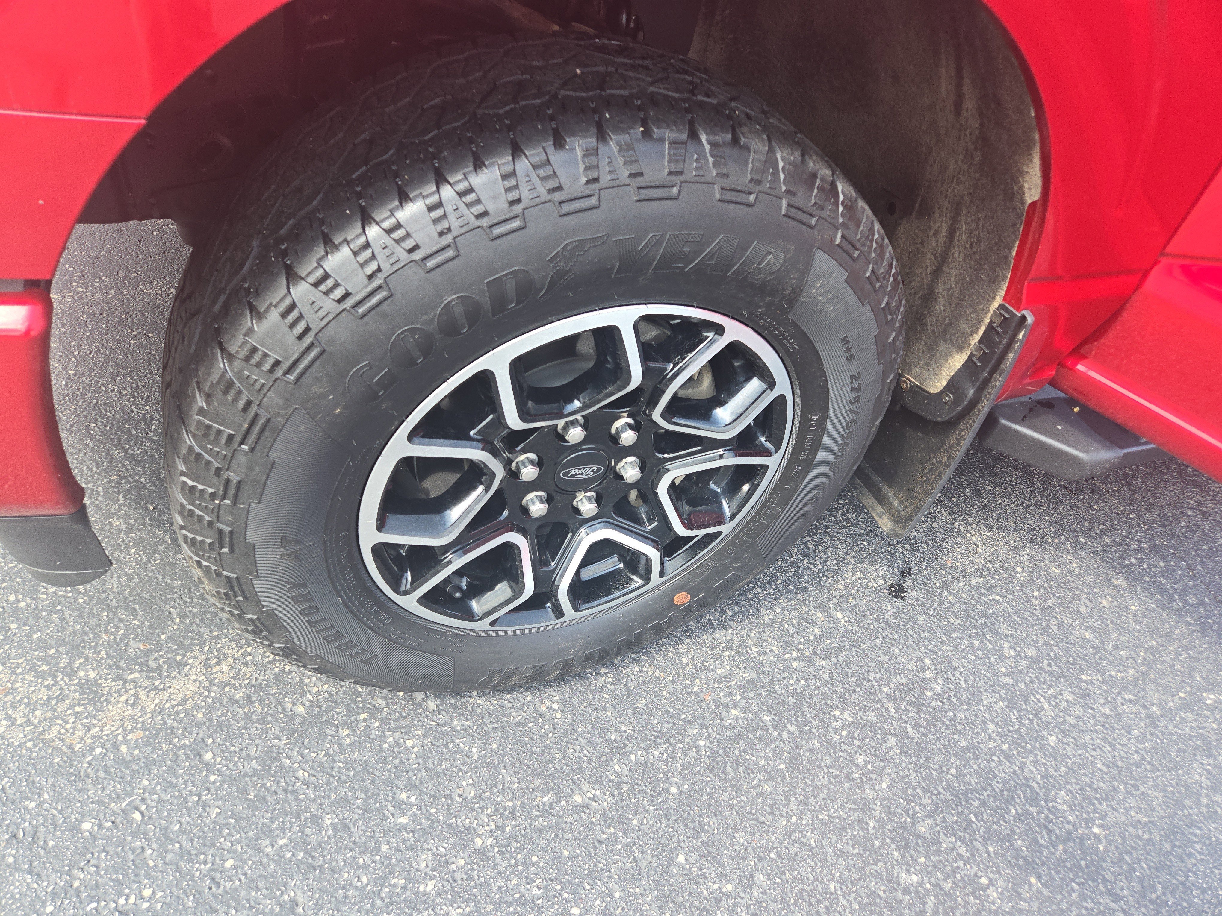 Certified 2022 Ford F150 XLT w/ Equipment Group 302A High image 19